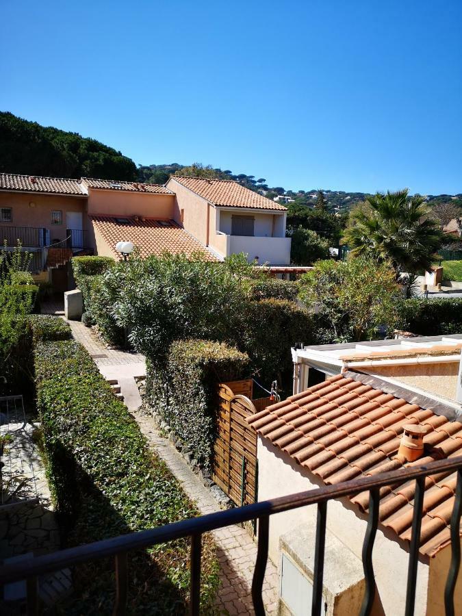 Appartement Sainte-Maxime, Plage De La Nartelle Exterior foto