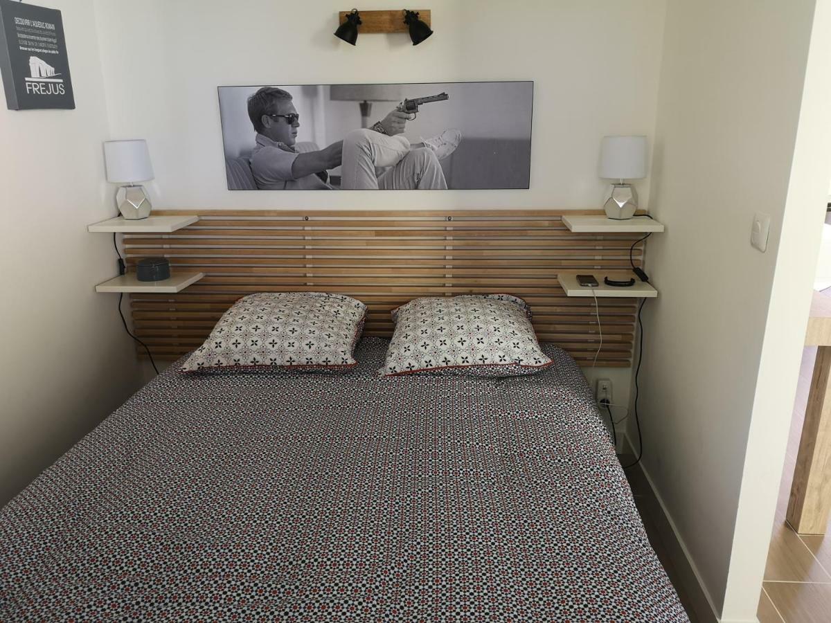 Appartement Sainte-Maxime, Plage De La Nartelle Exterior foto