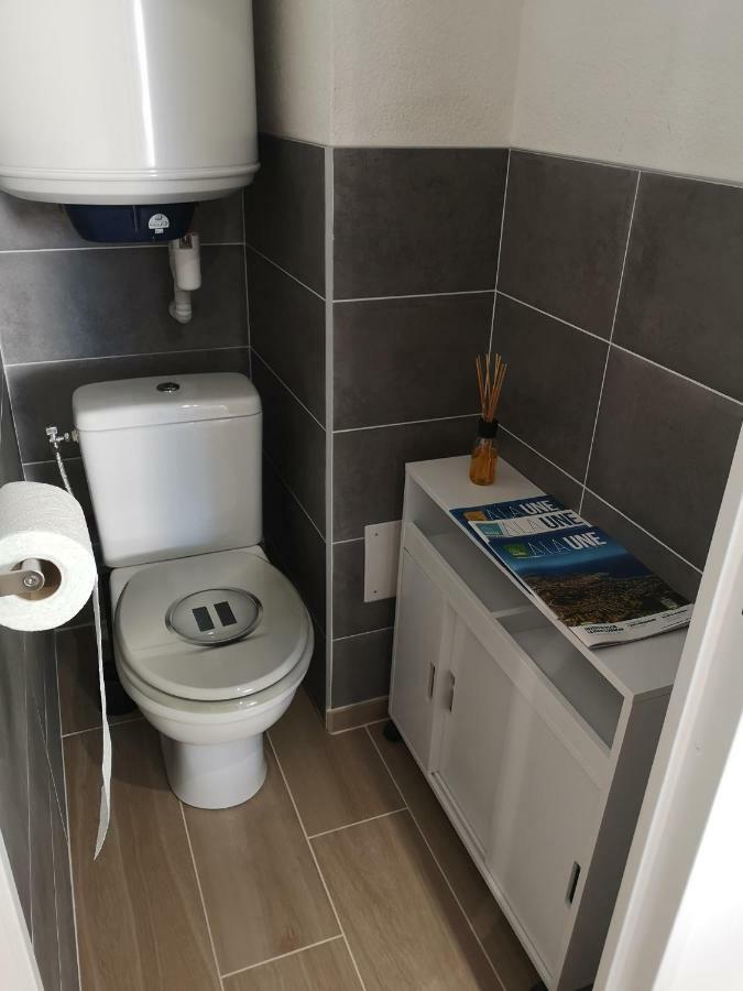Appartement Sainte-Maxime, Plage De La Nartelle Exterior foto